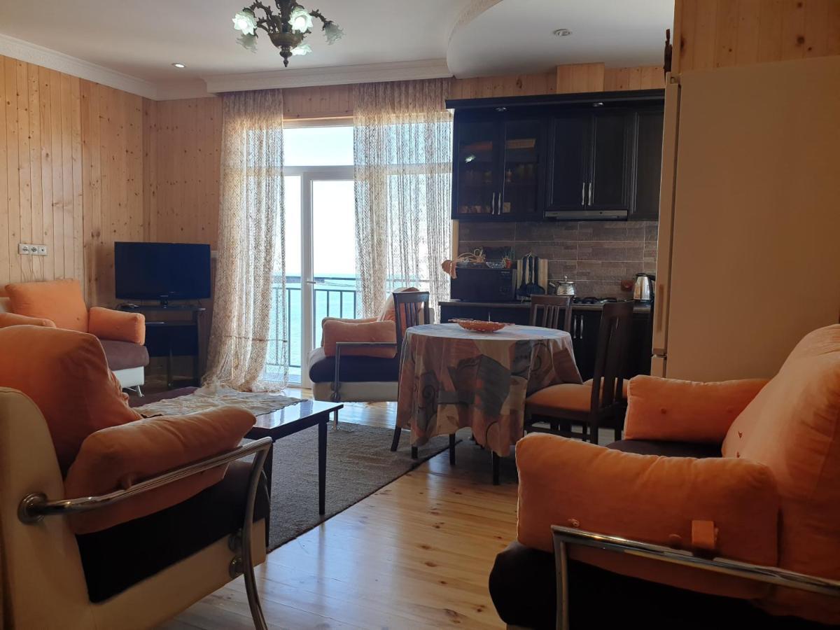 Apartment With Sea View 37 コブレチ エクステリア 写真