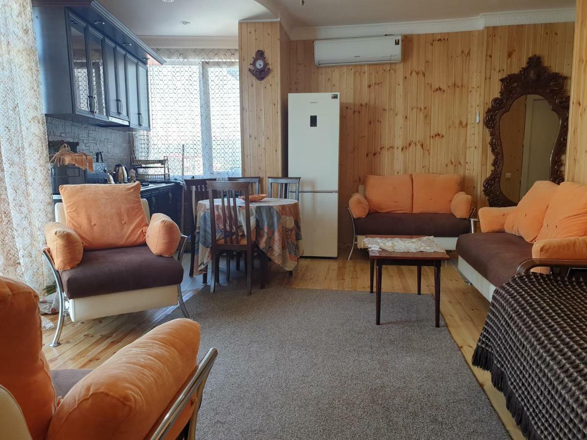 Apartment With Sea View 37 コブレチ エクステリア 写真